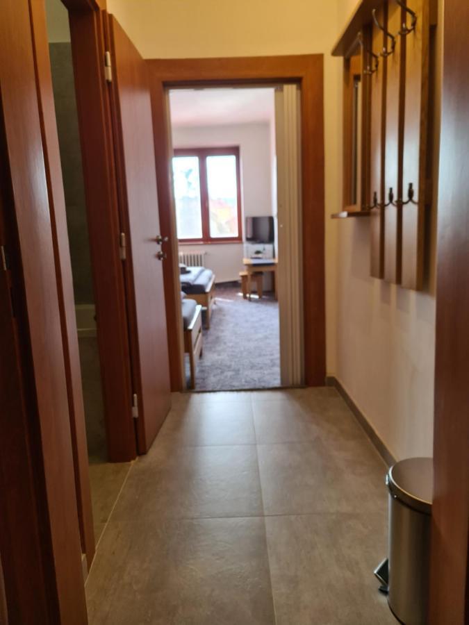 Hotel Koruna Rožnov pod Radhoštěm 外观 照片