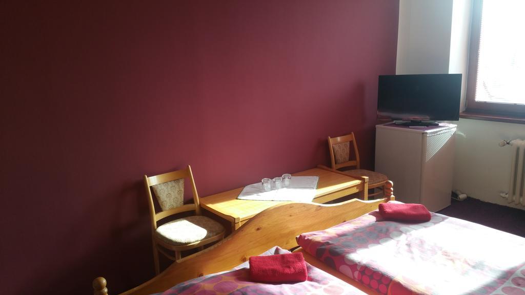 Hotel Koruna Rožnov pod Radhoštěm 客房 照片