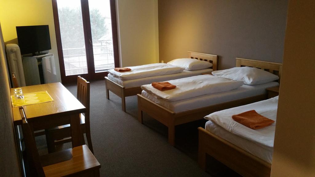 Hotel Koruna Rožnov pod Radhoštěm 客房 照片