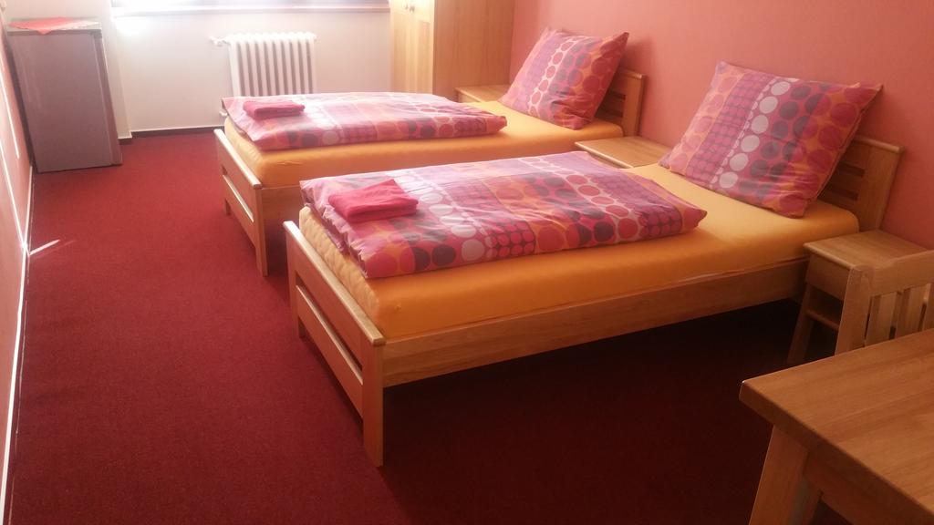 Hotel Koruna Rožnov pod Radhoštěm 客房 照片